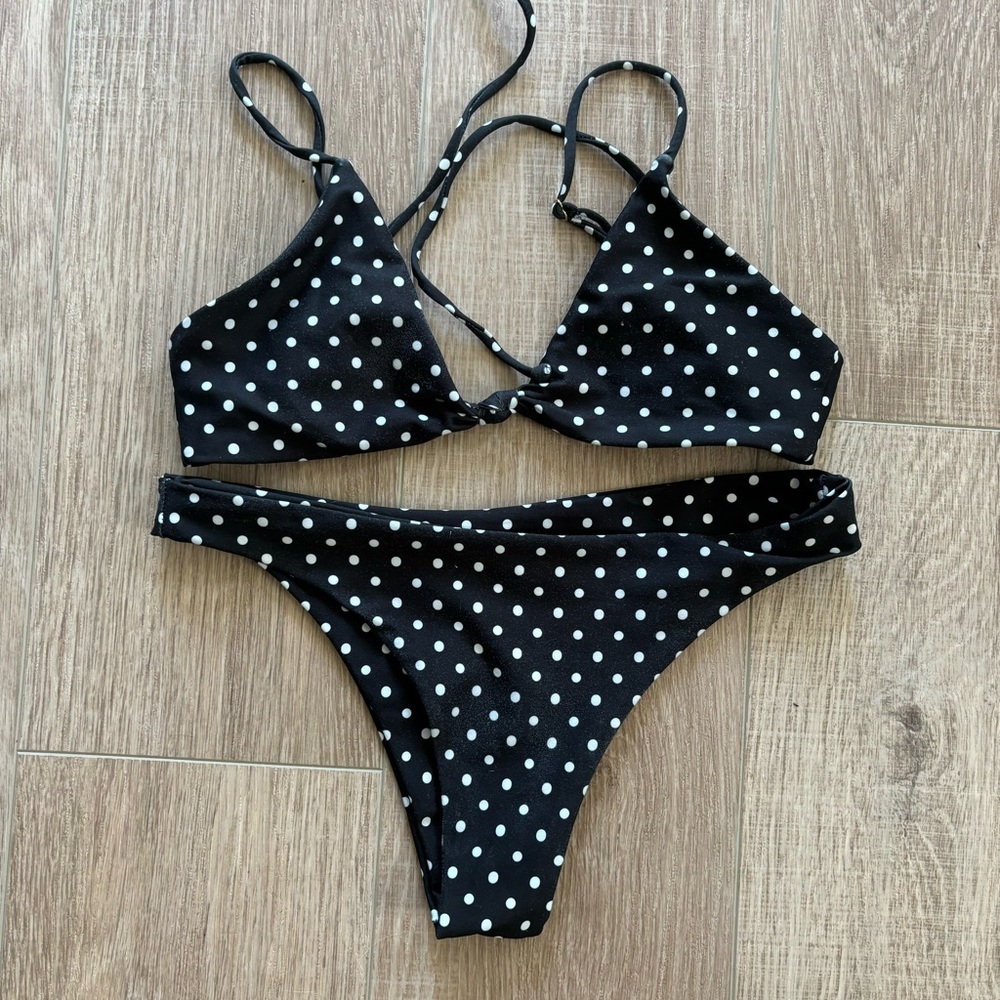 Skatie Black White Polka Dot Doheny Sarah XS Dylan S